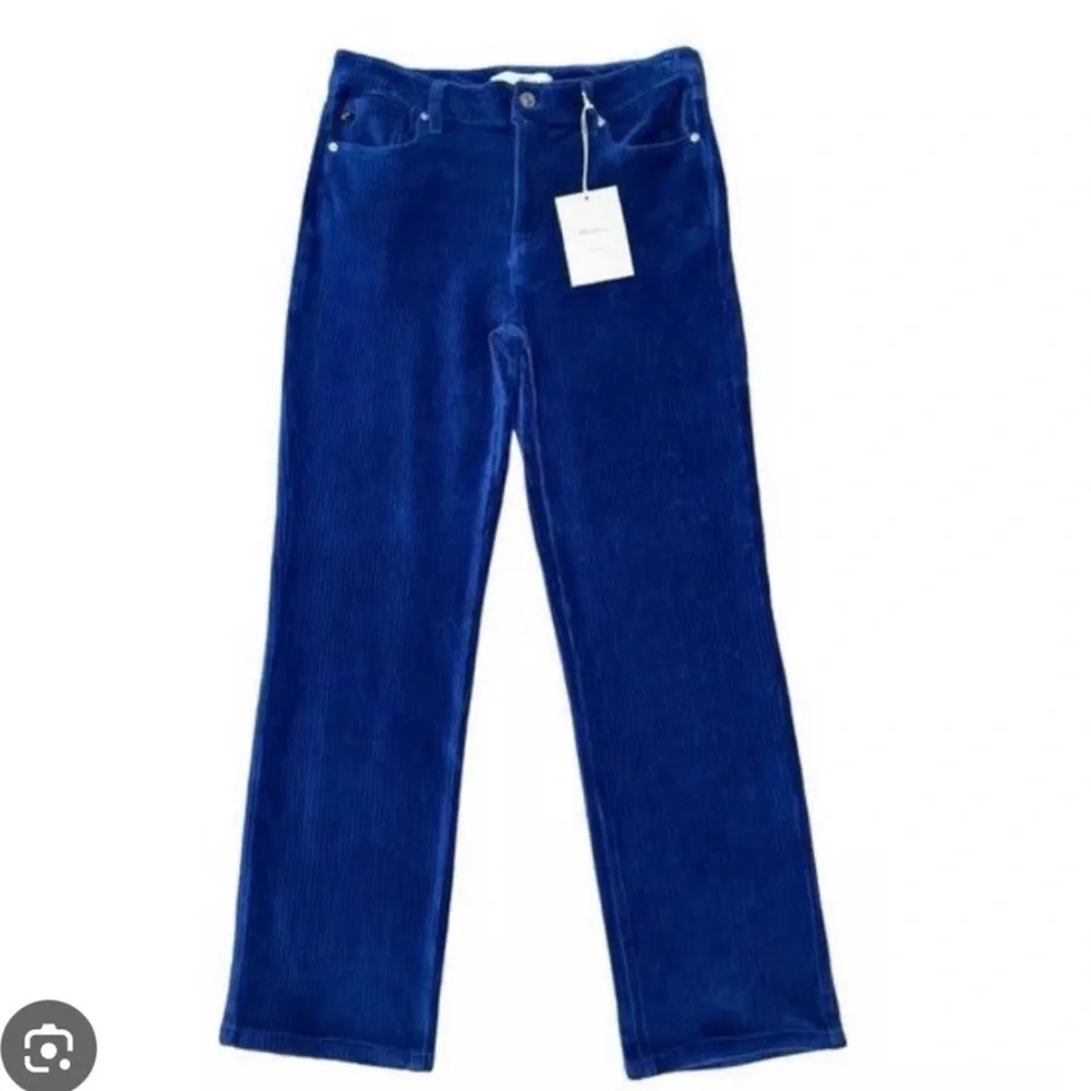NWT KanCan Women’s Blue Wide Whale Corduroy Boot Cut Pants‎ Stretch Soft Winter